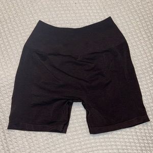 Alphalete Amplify Shorts 4.5” Chocolate